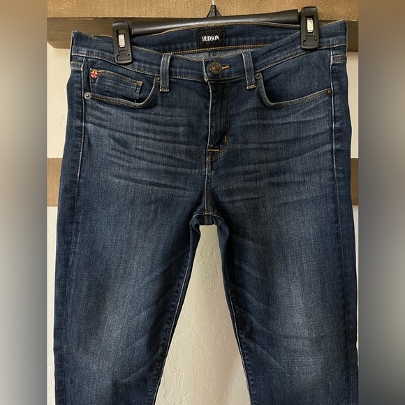 Hudson| Dark Wash Skinny Jeans in Krista Ankle Style•••Size 30, Raw Hem - Picture 2 of 15
